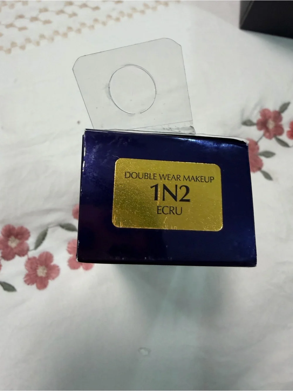 Estée Lauder Double Wear Foundation - Navy & Gold Box